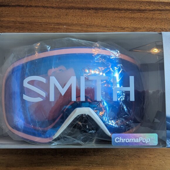 NEW Smith Skyline Goggles (Photochromic Lens) - Picture 3 of 3